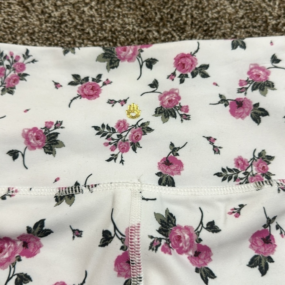 Spiritual Gangster intent biker shorts in ROSE GARDEN. XS. New with tags - Picture 7 of 14
